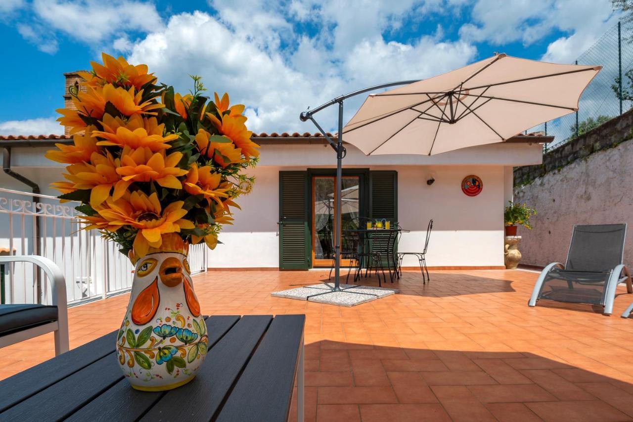 Villa Luciana サンタニェッロ エクステリア 写真