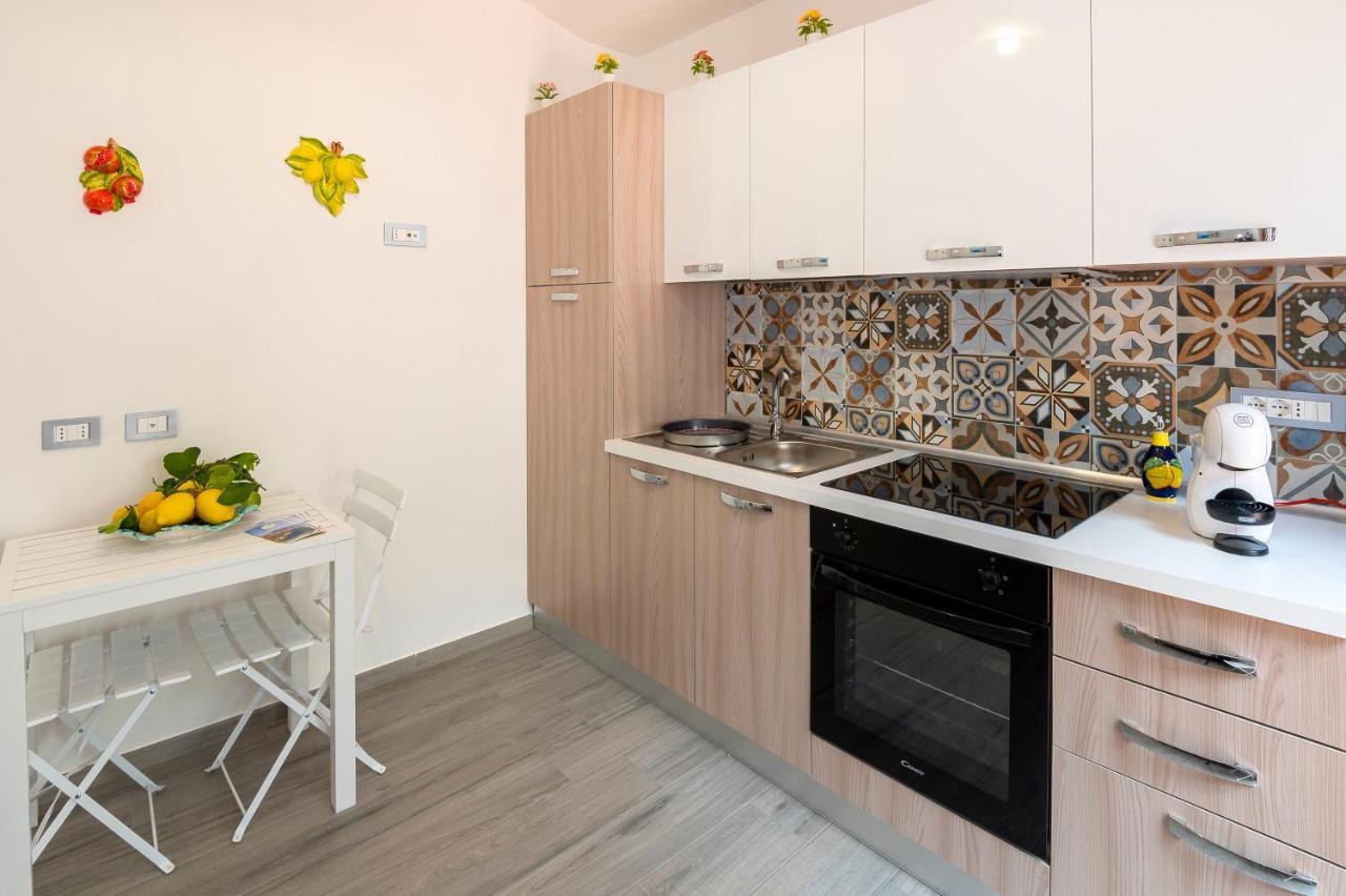 Villa Luciana サンタニェッロ エクステリア 写真