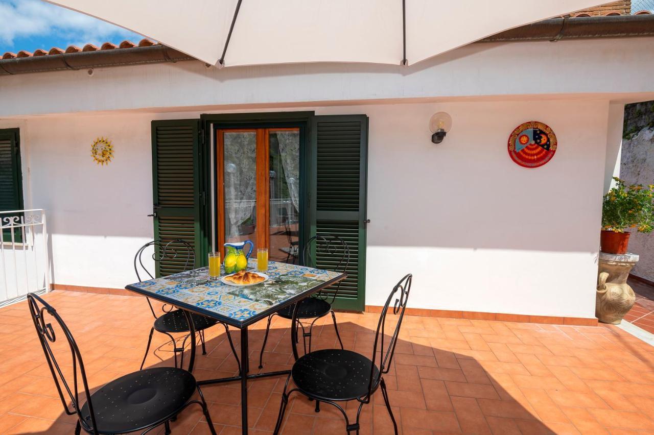 Villa Luciana サンタニェッロ エクステリア 写真