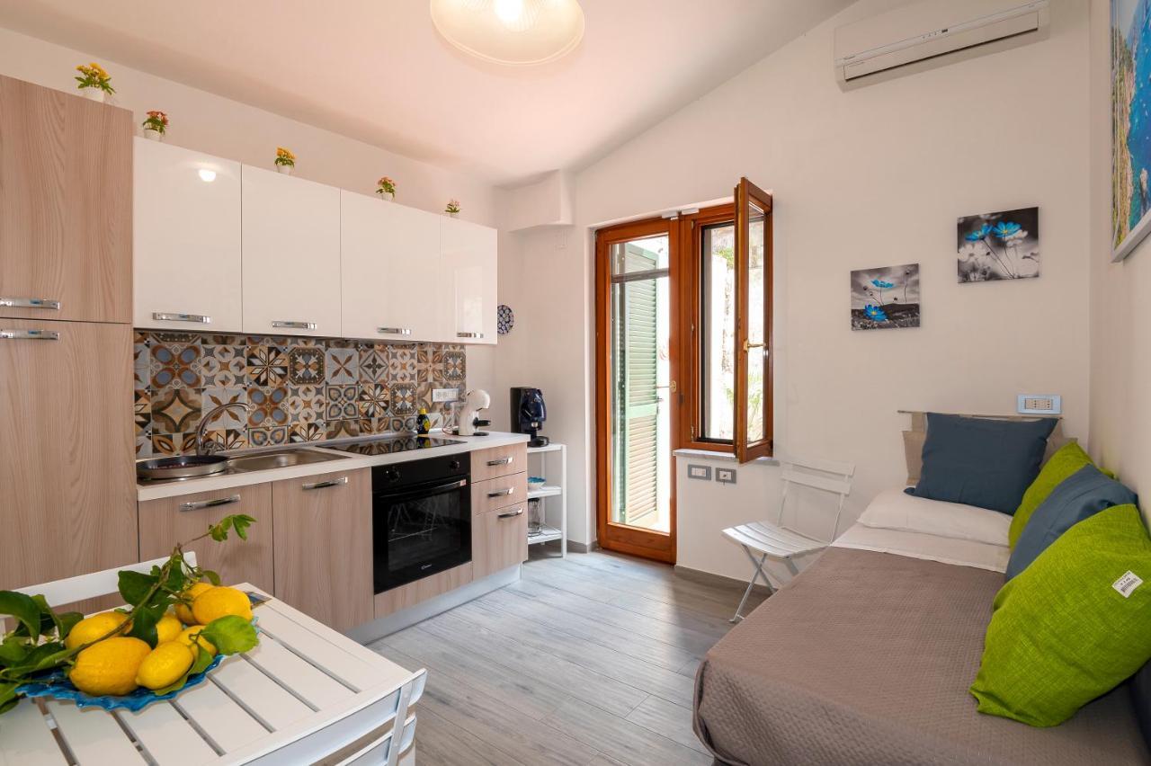 Villa Luciana サンタニェッロ エクステリア 写真